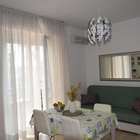 דירות קומו Casa Vacanze Serena מראה חיצוני תמונה