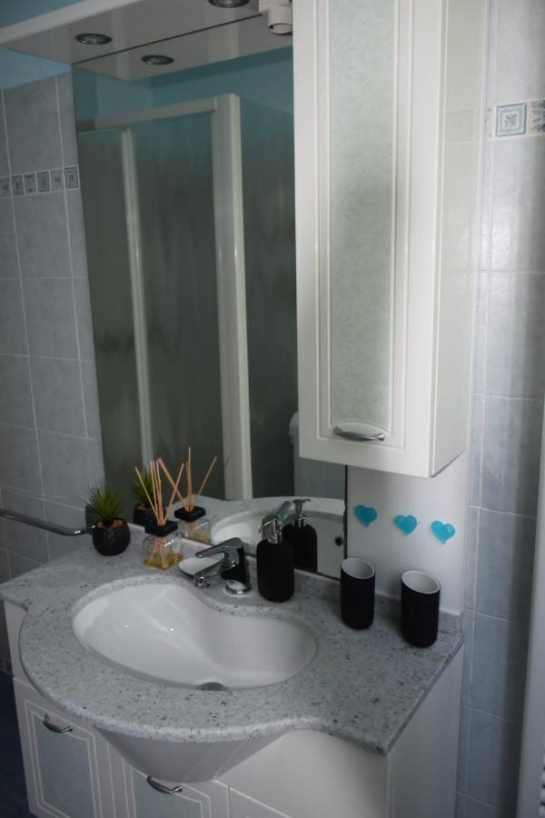 דירות קומו Casa Vacanze Serena מראה חיצוני תמונה