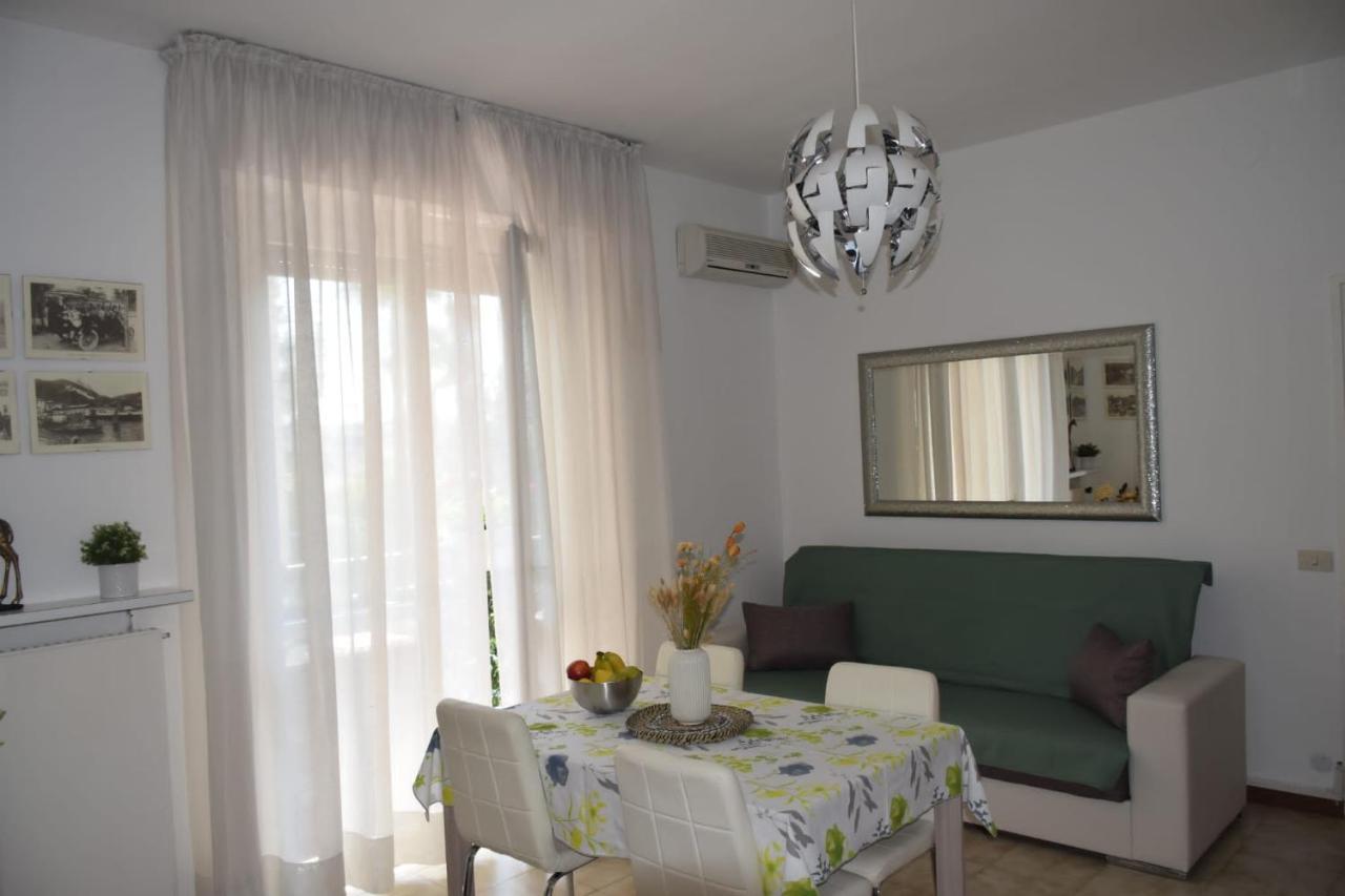 דירות קומו Casa Vacanze Serena מראה חיצוני תמונה